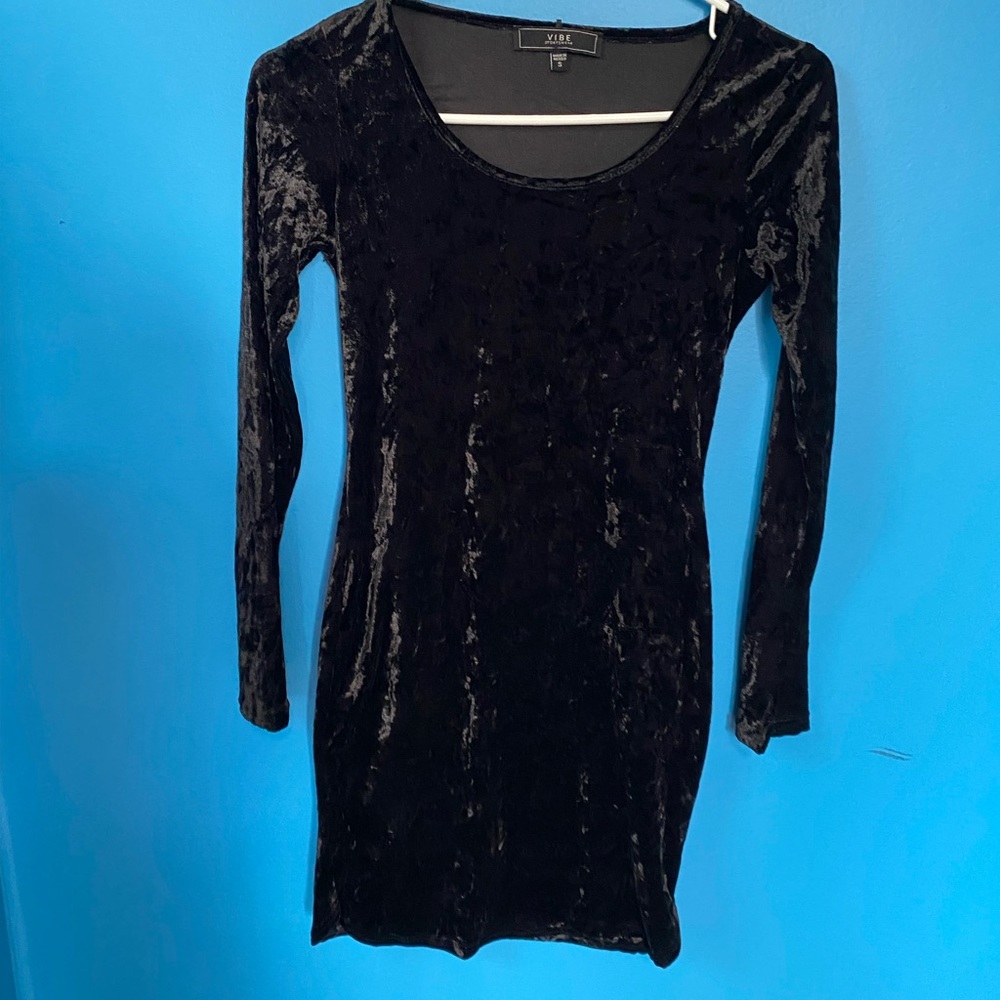 Mini black dress